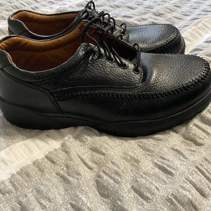 Dr comfort therapeutic shoes